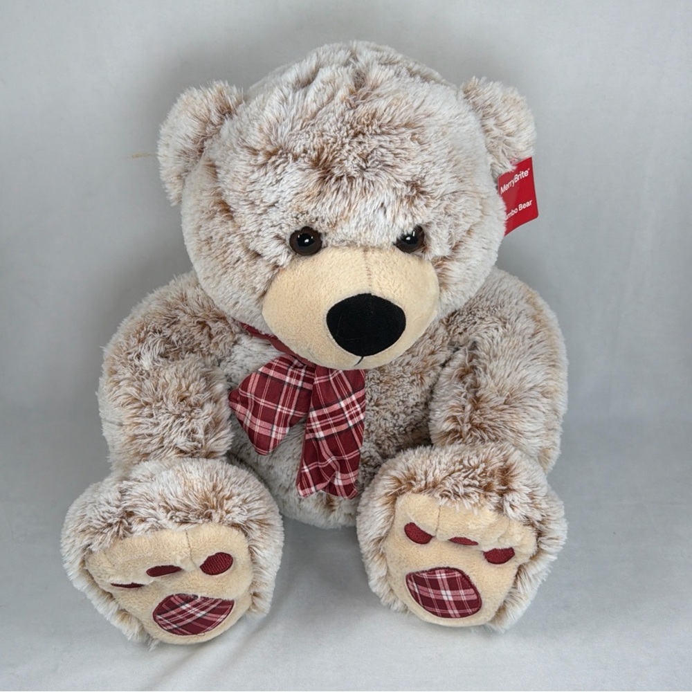 Merry Brite Jumbo Light Brown 19" Sitting Bear